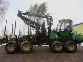 Vyvážecí stroj JD 810