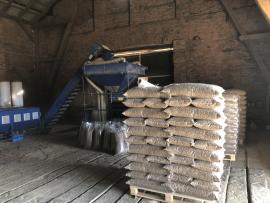 Pellet mill PELETOVACI briketovaci Linka  |  Waste wood processing | Woodworking machinery | Pila Hradec 