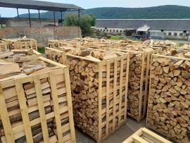 Firewood Beech |  Firewood, briquettes | Masssa s.r.o