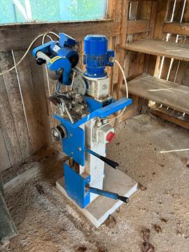 Double saw blade angle saw Walter  |  Sawmill machinery | Woodworking machinery | Drekos Made s.r.o